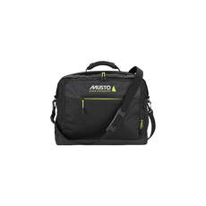 Funda Navigator Musto Essentials - Negro Funda Navigator Musto Essentials - Negro